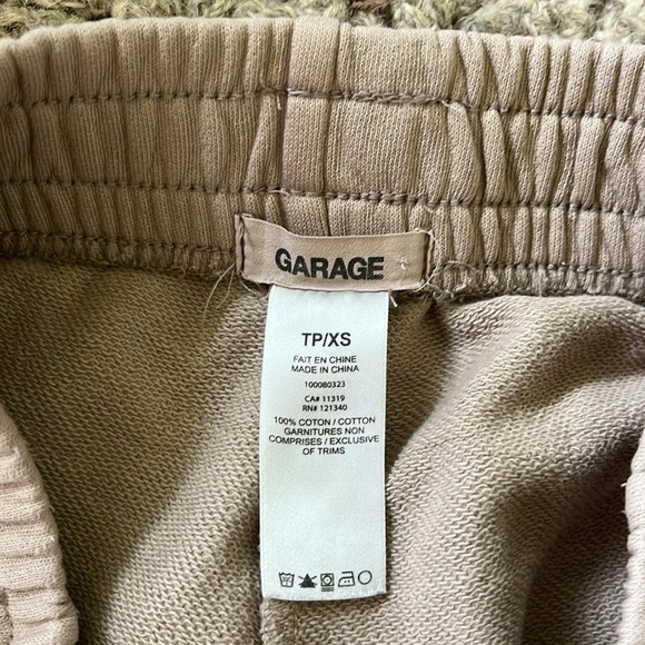 Brown Low Rise Fleece Shorts with Pockets - Picture 5 of 6